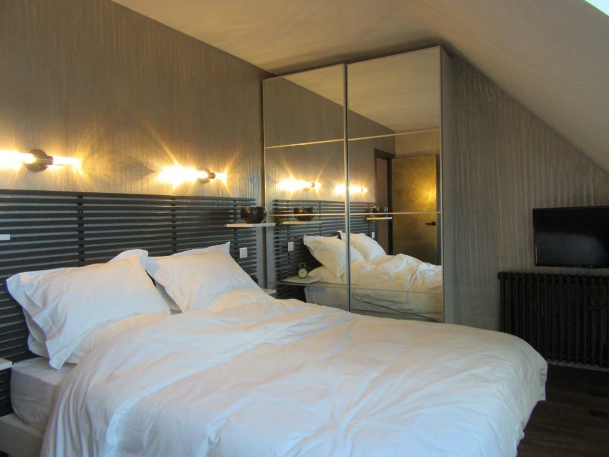 Close Apartment Concarneau